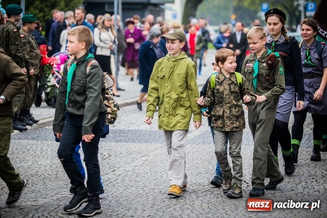 Zdjęcie w galerii na portalu naszraciborz.pl: Witaj maj, piękny maj, U Polaków błogi raj... wiadomości z regionu