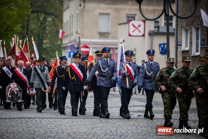 Zdjęcie w galerii na portalu naszraciborz.pl: Witaj maj, piękny maj, U Polaków błogi raj... wiadomości z regionu