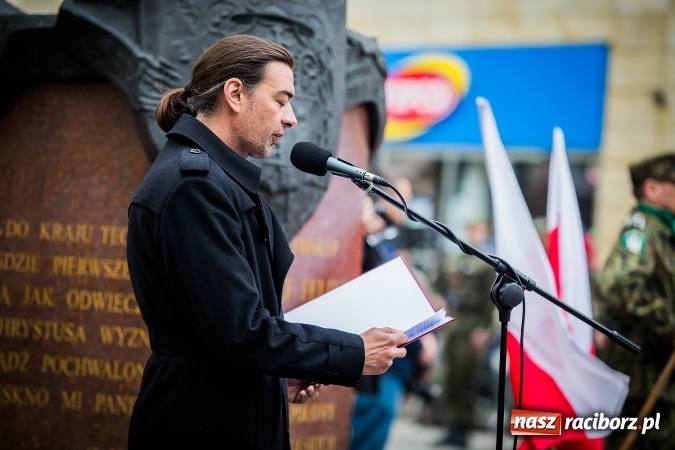 Zdjęcie w galerii na portalu naszraciborz.pl: Witaj maj, piękny maj, U Polaków błogi raj... wiadomości z regionu