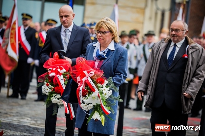 Zdjęcie w galerii na portalu naszraciborz.pl: Witaj maj, piękny maj, U Polaków błogi raj... wiadomości z regionu