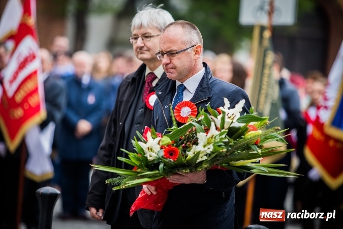 Zdjęcie w galerii na portalu naszraciborz.pl: Witaj maj, piękny maj, U Polaków błogi raj... wiadomości z regionu