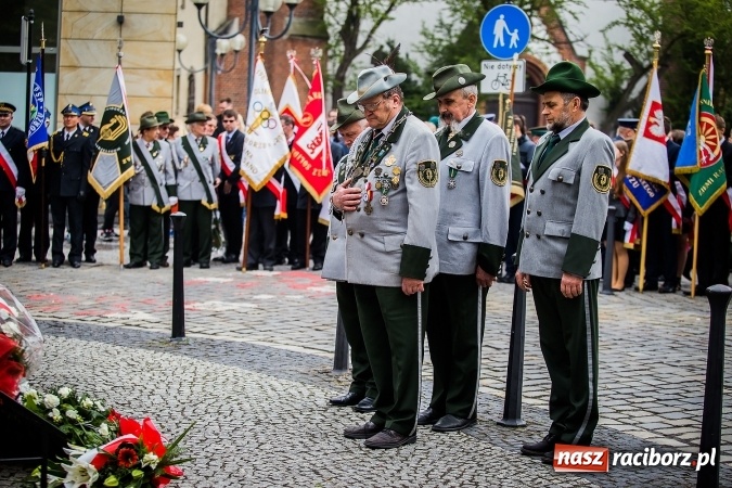 Zdjęcie w galerii na portalu naszraciborz.pl: Witaj maj, piękny maj, U Polaków błogi raj... wiadomości z regionu