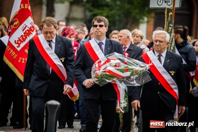 Zdjęcie w galerii na portalu naszraciborz.pl: Witaj maj, piękny maj, U Polaków błogi raj... wiadomości z regionu