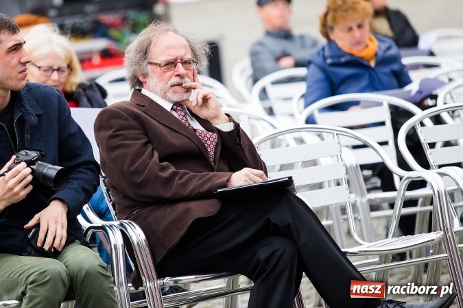 Zdjęcie w galerii na portalu naszraciborz.pl: Piknik z ułanami na zamkowym dziedzińcu  wiadomości z regionu