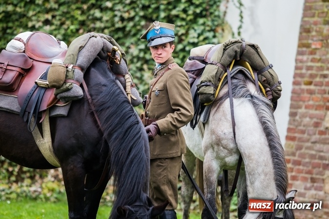 Zdjęcie w galerii na portalu naszraciborz.pl: Piknik z ułanami na zamkowym dziedzińcu  wiadomości z regionu
