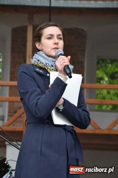 Zdjęcie w galerii na portalu naszraciborz.pl: Piknik z ułanami na zamkowym dziedzińcu  wiadomości z regionu