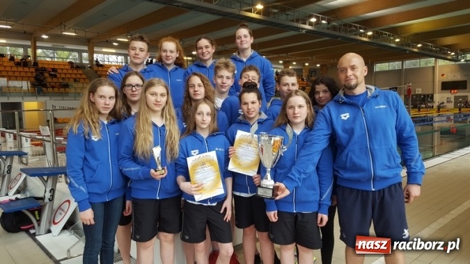 Zdjęcie w galerii na portalu naszraciborz.pl: Pływacy Victorii najlepsi na Śląsku  wiadomości z regionu