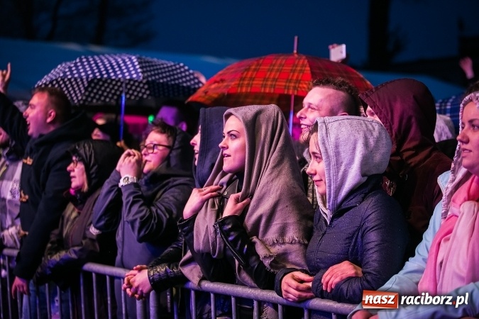 Zdjęcie w galerii na portalu naszraciborz.pl: Królowa Doda na finał majówki w Nędzy FOTO I WIDEO wiadomości z regionu