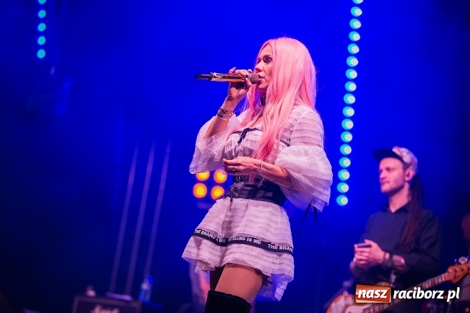 Zdjęcie w galerii na portalu naszraciborz.pl: Królowa Doda na finał majówki w Nędzy FOTO I WIDEO wiadomości z regionu