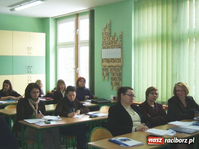 Zdjęcie w galerii na portalu naszraciborz.pl: Szkolą się za pieniądze UE wiadomości z regionu