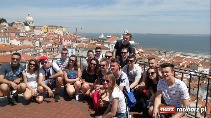 Zdjęcie w galerii na portalu naszraciborz.pl: Uczniowie CKZiU nr 1 na praktykach w Portugalii  wiadomości z regionu