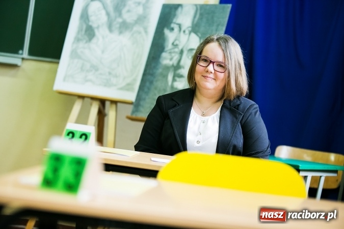 Zdjęcie w galerii na portalu naszraciborz.pl: Tuż przed maturą z matematyki w CKZiU nr 1 wiadomości z regionu