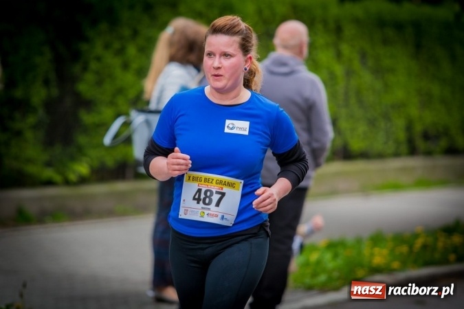 Zdjęcie w galerii na portalu naszraciborz.pl: Studenci i wykładowcy PWSZ w Raciborzu uczestnikami X Biegu bez Granic wiadomości z regionu