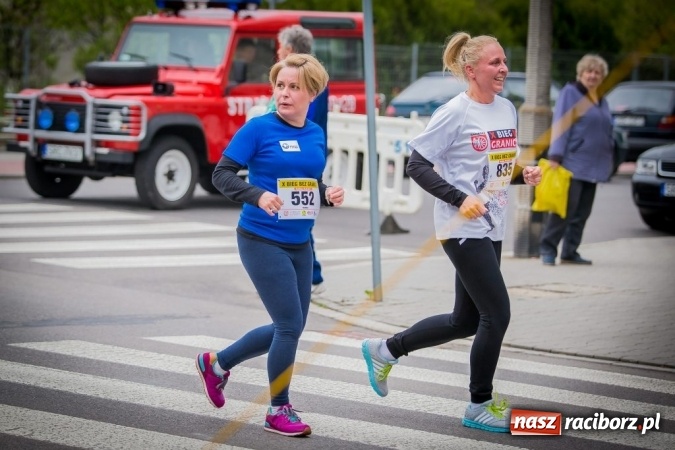Zdjęcie w galerii na portalu naszraciborz.pl: Studenci i wykładowcy PWSZ w Raciborzu uczestnikami X Biegu bez Granic wiadomości z regionu