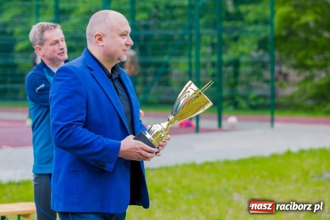 Zdjęcie w galerii na portalu naszraciborz.pl: Studenci i wykładowcy PWSZ w Raciborzu uczestnikami X Biegu bez Granic wiadomości z regionu