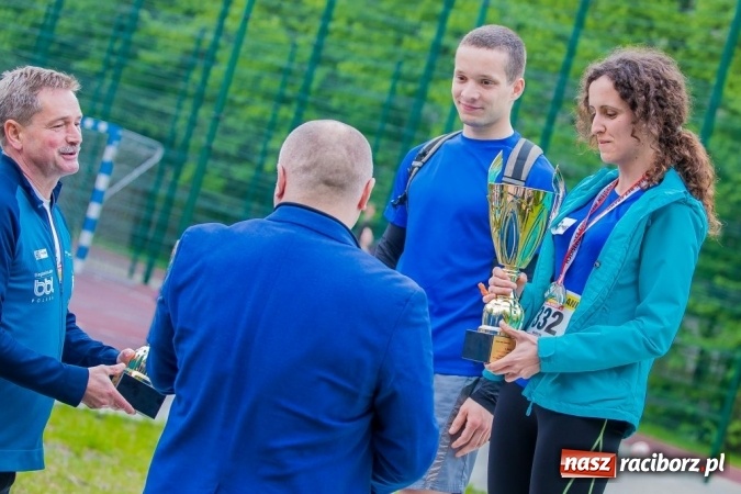 Zdjęcie w galerii na portalu naszraciborz.pl: Studenci i wykładowcy PWSZ w Raciborzu uczestnikami X Biegu bez Granic wiadomości z regionu