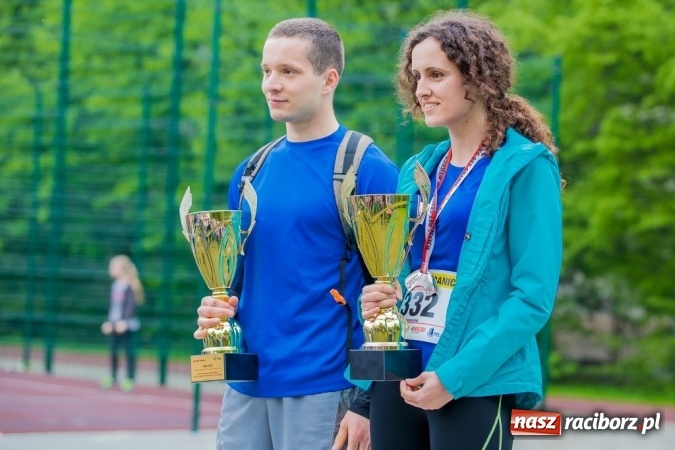 Zdjęcie w galerii na portalu naszraciborz.pl: Studenci i wykładowcy PWSZ w Raciborzu uczestnikami X Biegu bez Granic wiadomości z regionu
