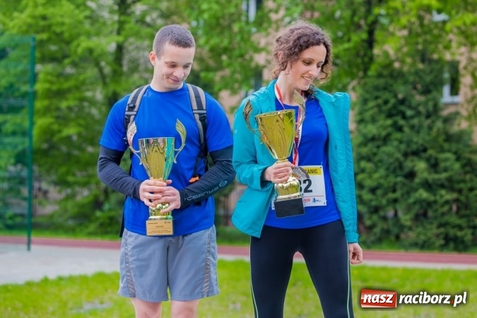 Zdjęcie w galerii na portalu naszraciborz.pl: Studenci i wykładowcy PWSZ w Raciborzu uczestnikami X Biegu bez Granic wiadomości z regionu