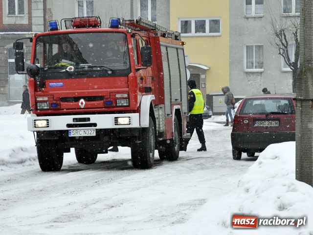 Zdjęcie w galerii na portalu naszraciborz.pl: ALARM w sądzie i prokuraturze wiadomości z regionu