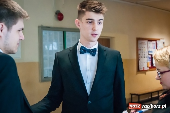 Zdjęcie w galerii na portalu naszraciborz.pl: Matura z matematyki - uczniowie Mechanika zadowoleni po egzaminie  wiadomości z regionu