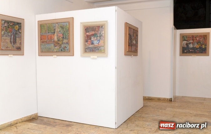 Zdjęcie w galerii na portalu naszraciborz.pl: WEHIKUŁ DLA WYOBRAŹNI - malarstwo Jana Cybisa w raciborskim Muzeum  wiadomości z regionu