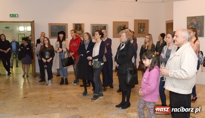 Zdjęcie w galerii na portalu naszraciborz.pl: WEHIKUŁ DLA WYOBRAŹNI - malarstwo Jana Cybisa w raciborskim Muzeum  wiadomości z regionu