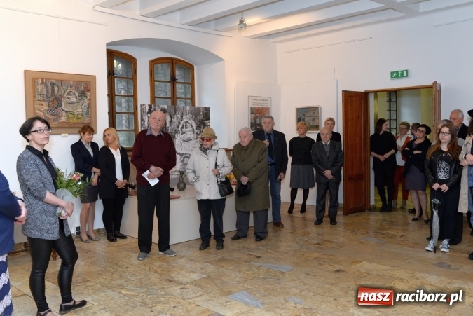 Zdjęcie w galerii na portalu naszraciborz.pl: WEHIKUŁ DLA WYOBRAŹNI - malarstwo Jana Cybisa w raciborskim Muzeum  wiadomości z regionu