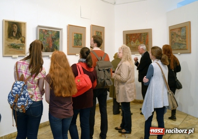 Zdjęcie w galerii na portalu naszraciborz.pl: WEHIKUŁ DLA WYOBRAŹNI - malarstwo Jana Cybisa w raciborskim Muzeum  wiadomości z regionu