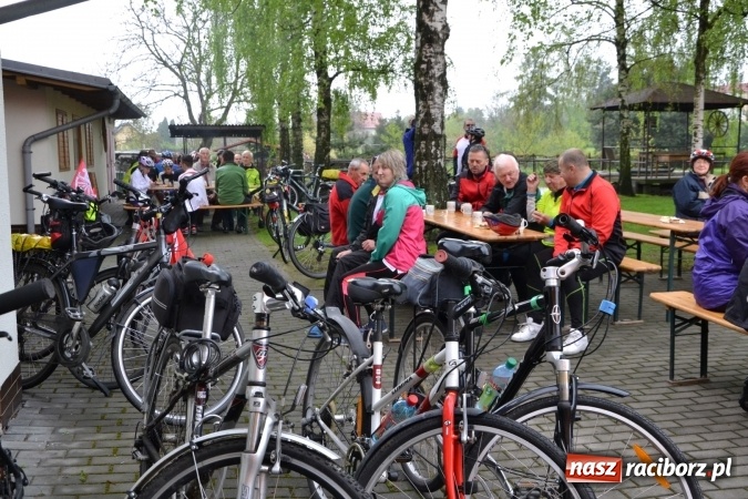 Zdjęcie w galerii na portalu naszraciborz.pl: Rajd Rowerowy Partnerskich Gmin połączony z otwarciem sezonu rowerowego gminy Krzyżanowice wiadomości z regionu