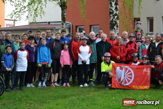 Zdjęcie w galerii na portalu naszraciborz.pl: Rajd Rowerowy Partnerskich Gmin połączony z otwarciem sezonu rowerowego gminy Krzyżanowice wiadomości z regionu