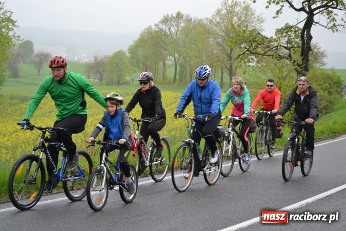 Zdjęcie w galerii na portalu naszraciborz.pl: Rajd Rowerowy Partnerskich Gmin połączony z otwarciem sezonu rowerowego gminy Krzyżanowice wiadomości z regionu
