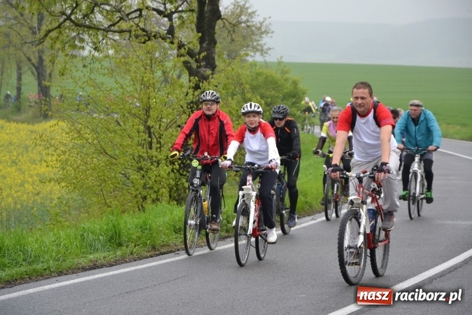 Zdjęcie w galerii na portalu naszraciborz.pl: Rajd Rowerowy Partnerskich Gmin połączony z otwarciem sezonu rowerowego gminy Krzyżanowice wiadomości z regionu
