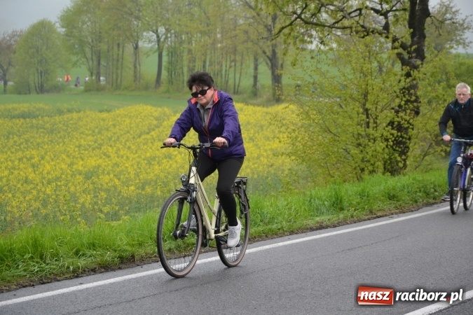 Zdjęcie w galerii na portalu naszraciborz.pl: Rajd Rowerowy Partnerskich Gmin połączony z otwarciem sezonu rowerowego gminy Krzyżanowice wiadomości z regionu