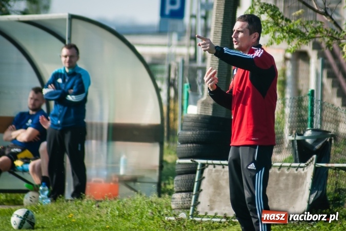 Zdjęcie w galerii na portalu naszraciborz.pl: Nieudane dośrodkowanie zmieniło się w gola. Przyszłość lepsza od Krzyżanowic wiadomości z regionu