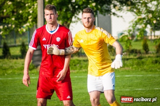 Zdjęcie w galerii na portalu naszraciborz.pl: Nieudane dośrodkowanie zmieniło się w gola. Przyszłość lepsza od Krzyżanowic wiadomości z regionu