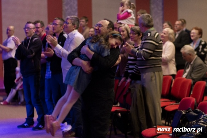 Zdjęcie w galerii na portalu naszraciborz.pl: Polsko-rosyjski koncert uwielbienia w Kościele Zielonoświątkowym w Raciborzu  wiadomości z regionu