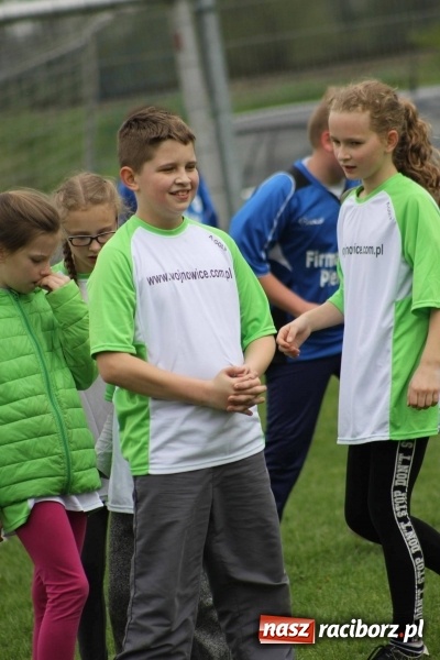 Zdjęcie w galerii na portalu naszraciborz.pl: Schlagballiści z Cyprzanowa i Wojnowic szlifują formę na Międzynarodowy Turniej Schlagballa wiadomości z regionu