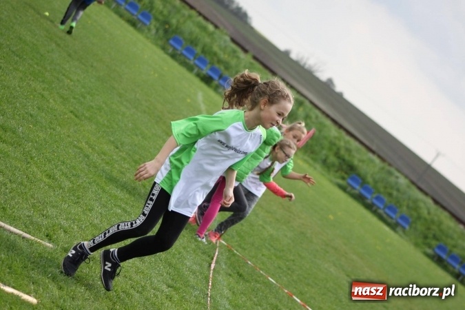 Zdjęcie w galerii na portalu naszraciborz.pl: Schlagballiści z Cyprzanowa i Wojnowic szlifują formę na Międzynarodowy Turniej Schlagballa wiadomości z regionu