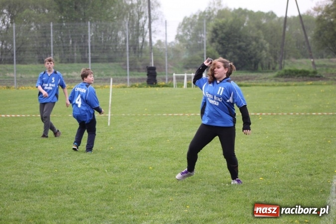 Zdjęcie w galerii na portalu naszraciborz.pl: Schlagballiści z Cyprzanowa i Wojnowic szlifują formę na Międzynarodowy Turniej Schlagballa wiadomości z regionu