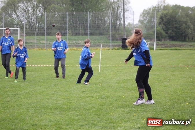 Zdjęcie w galerii na portalu naszraciborz.pl: Schlagballiści z Cyprzanowa i Wojnowic szlifują formę na Międzynarodowy Turniej Schlagballa wiadomości z regionu