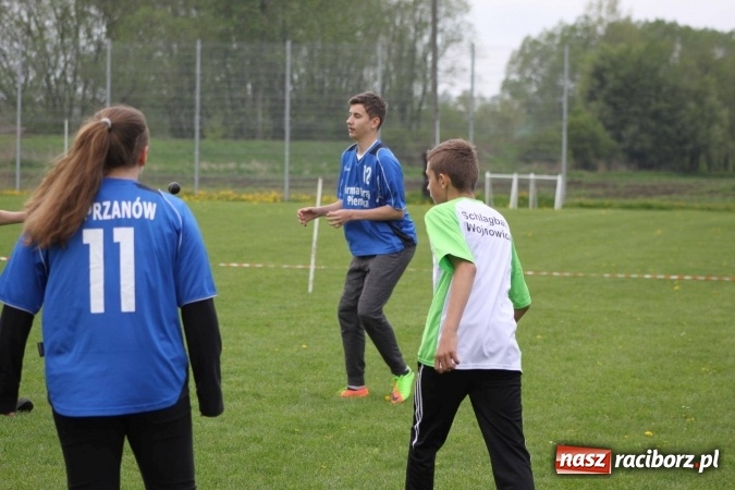 Zdjęcie w galerii na portalu naszraciborz.pl: Schlagballiści z Cyprzanowa i Wojnowic szlifują formę na Międzynarodowy Turniej Schlagballa wiadomości z regionu
