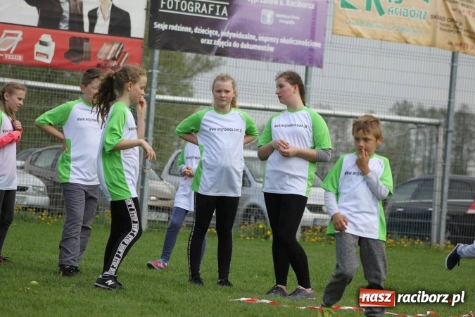 Zdjęcie w galerii na portalu naszraciborz.pl: Schlagballiści z Cyprzanowa i Wojnowic szlifują formę na Międzynarodowy Turniej Schlagballa wiadomości z regionu