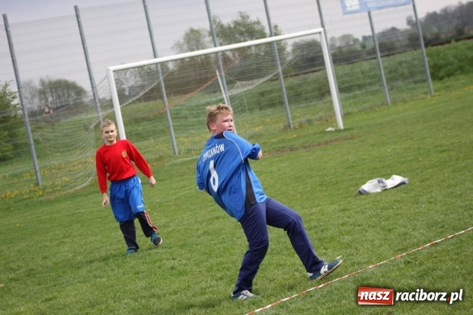 Zdjęcie w galerii na portalu naszraciborz.pl: Schlagballiści z Cyprzanowa i Wojnowic szlifują formę na Międzynarodowy Turniej Schlagballa wiadomości z regionu