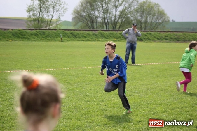 Zdjęcie w galerii na portalu naszraciborz.pl: Schlagballiści z Cyprzanowa i Wojnowic szlifują formę na Międzynarodowy Turniej Schlagballa wiadomości z regionu