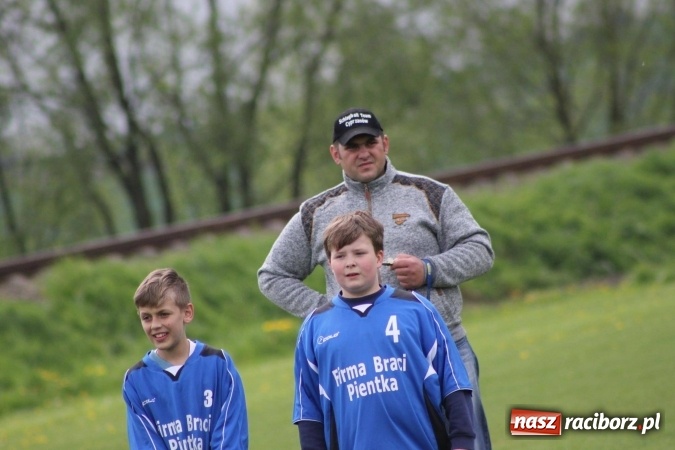 Zdjęcie w galerii na portalu naszraciborz.pl: Schlagballiści z Cyprzanowa i Wojnowic szlifują formę na Międzynarodowy Turniej Schlagballa wiadomości z regionu