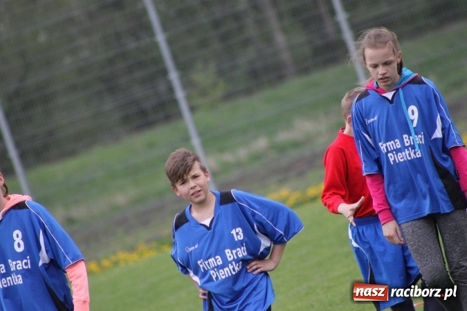 Zdjęcie w galerii na portalu naszraciborz.pl: Schlagballiści z Cyprzanowa i Wojnowic szlifują formę na Międzynarodowy Turniej Schlagballa wiadomości z regionu