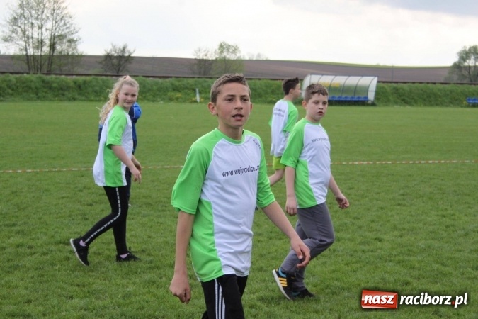 Zdjęcie w galerii na portalu naszraciborz.pl: Schlagballiści z Cyprzanowa i Wojnowic szlifują formę na Międzynarodowy Turniej Schlagballa wiadomości z regionu