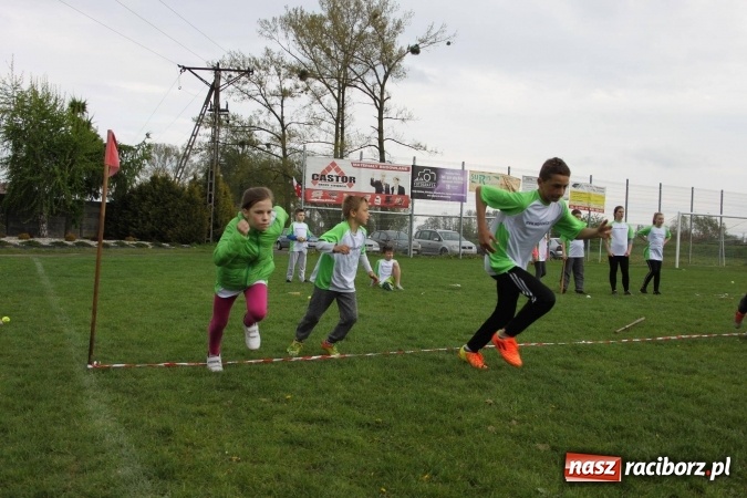 Zdjęcie w galerii na portalu naszraciborz.pl: Schlagballiści z Cyprzanowa i Wojnowic szlifują formę na Międzynarodowy Turniej Schlagballa wiadomości z regionu