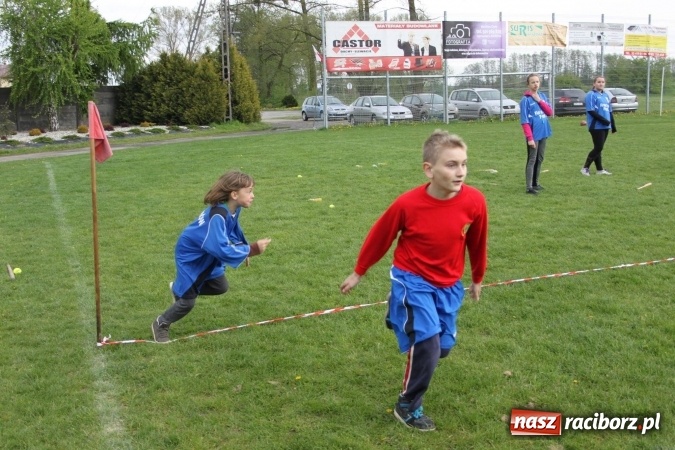 Zdjęcie w galerii na portalu naszraciborz.pl: Schlagballiści z Cyprzanowa i Wojnowic szlifują formę na Międzynarodowy Turniej Schlagballa wiadomości z regionu