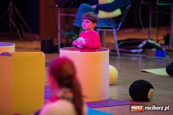 Zdjęcie w galerii na portalu naszraciborz.pl: Maluchy w krainie dźwięku w RCK wiadomości z regionu